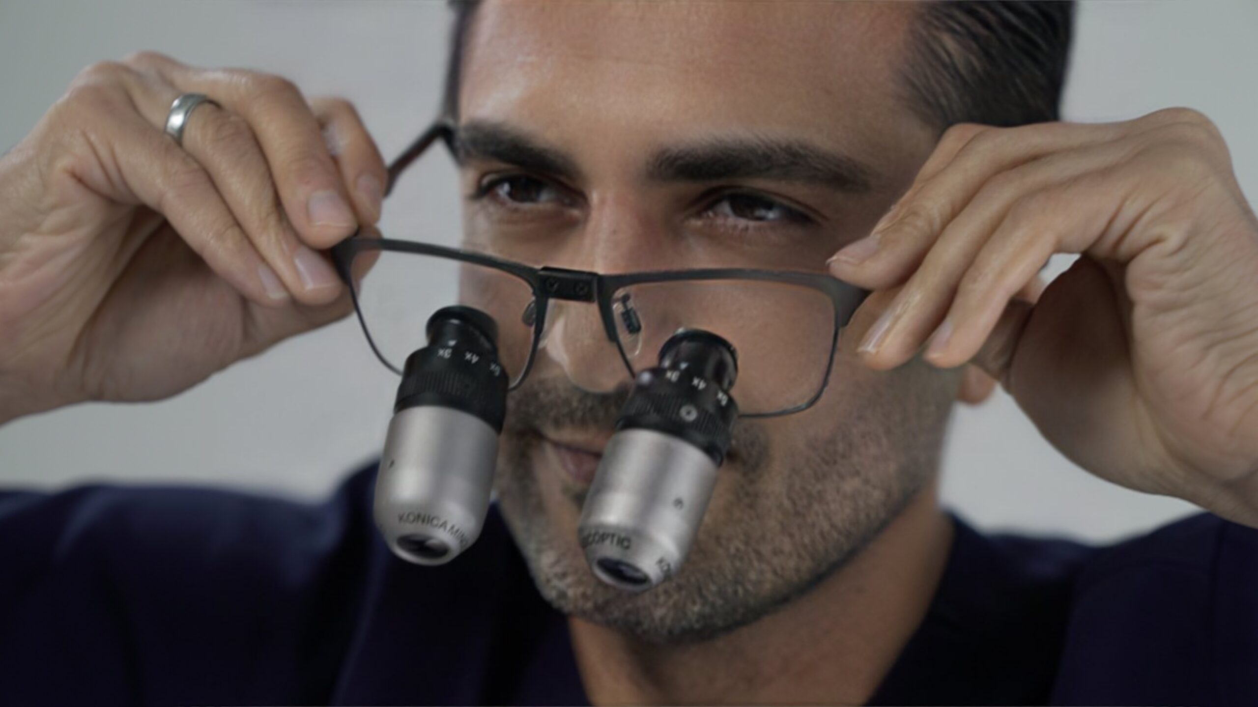 Dr Arman Barfeie Specialist in Prosthodontics